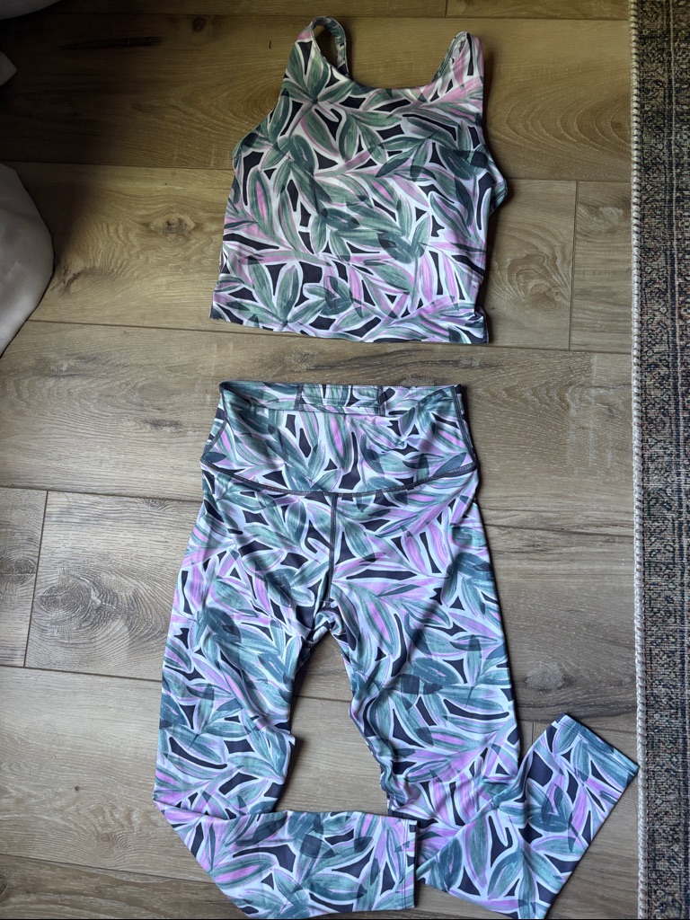 Sage Brand LeafPrint Crop Tank  HighWaist Leggings Athletic Wear